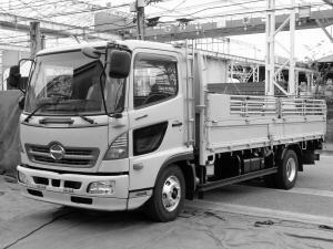 伊藤商店 中古トラック 中古車部品 販売 買取り 大阪